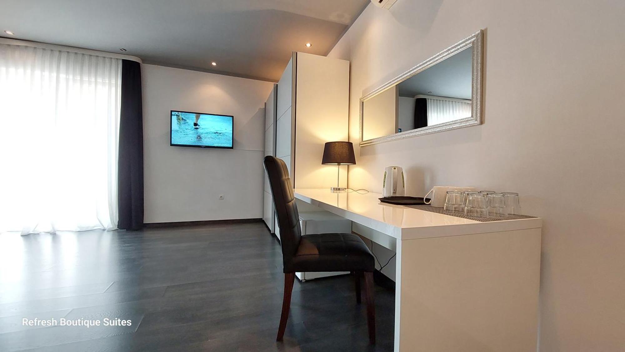 Refresh Boutique Suites - Central Point Vodice Dış mekan fotoğraf