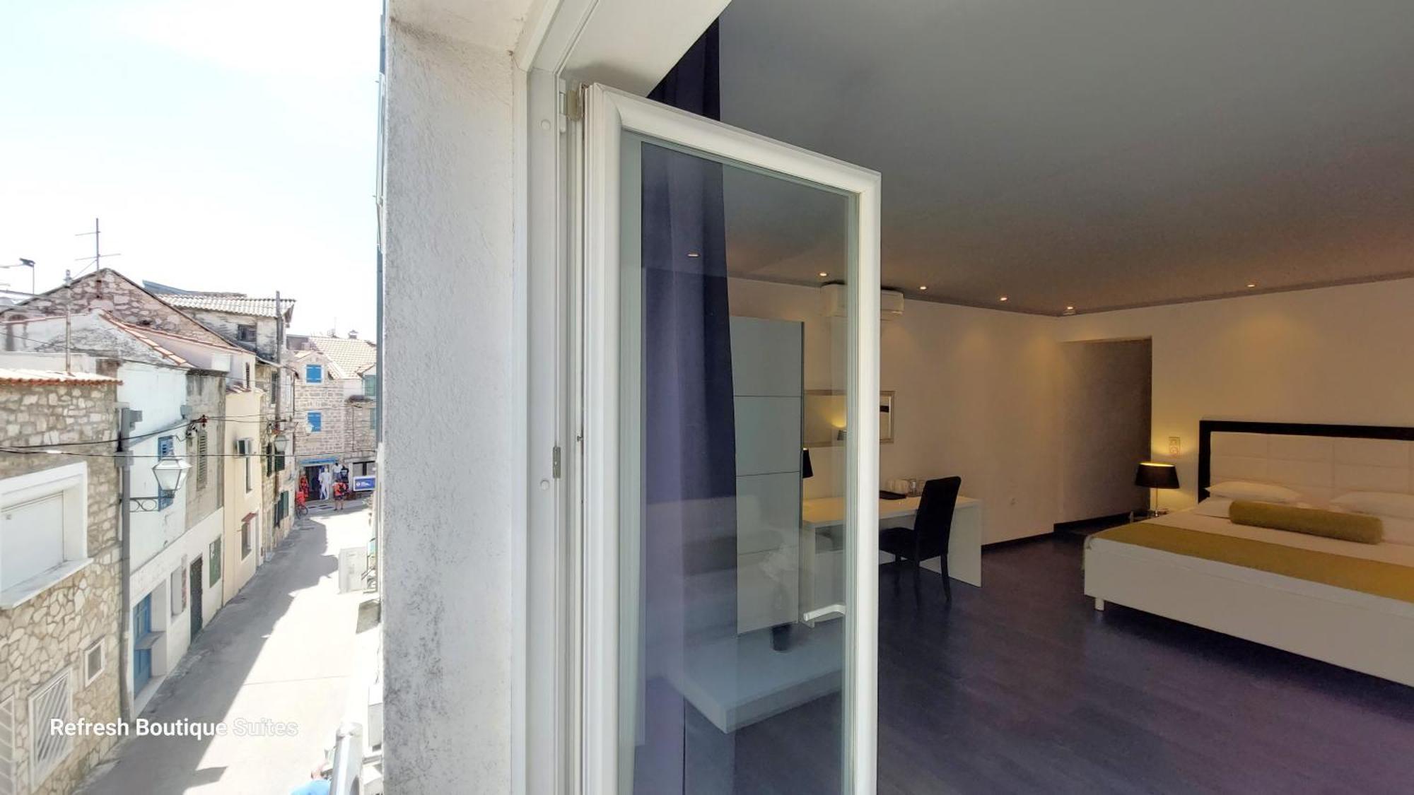 Refresh Boutique Suites - Central Point Vodice Dış mekan fotoğraf